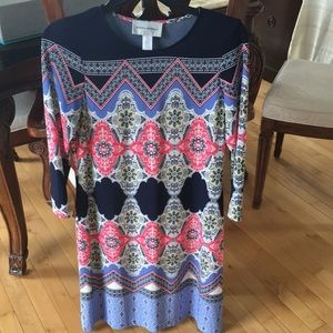 Donna Morgan size 4 lightweight spring dress